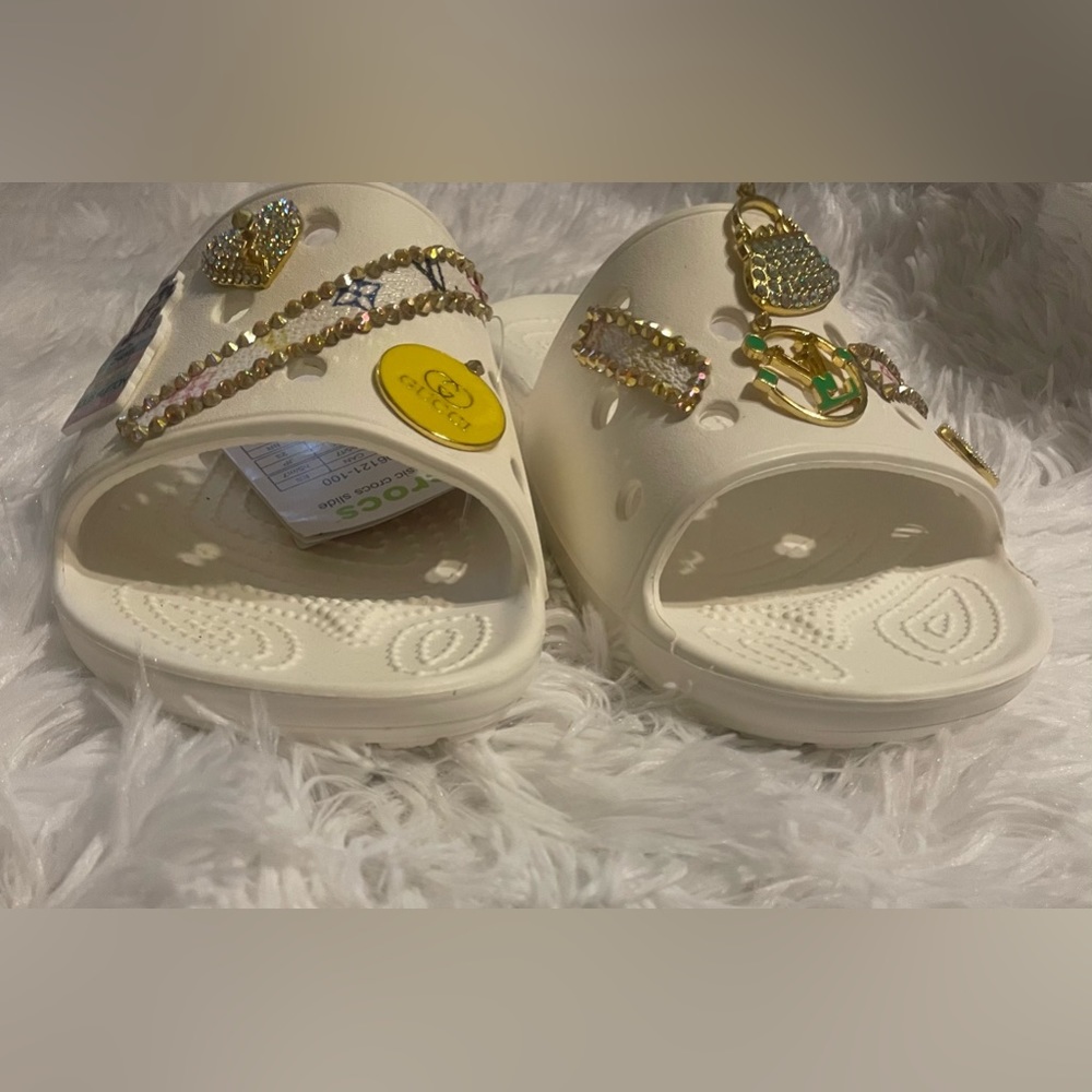 Croc White Slides NWT women’s size 7 Customized